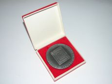 Medaile 20 let Státních bytových družstev, 1959-1979
